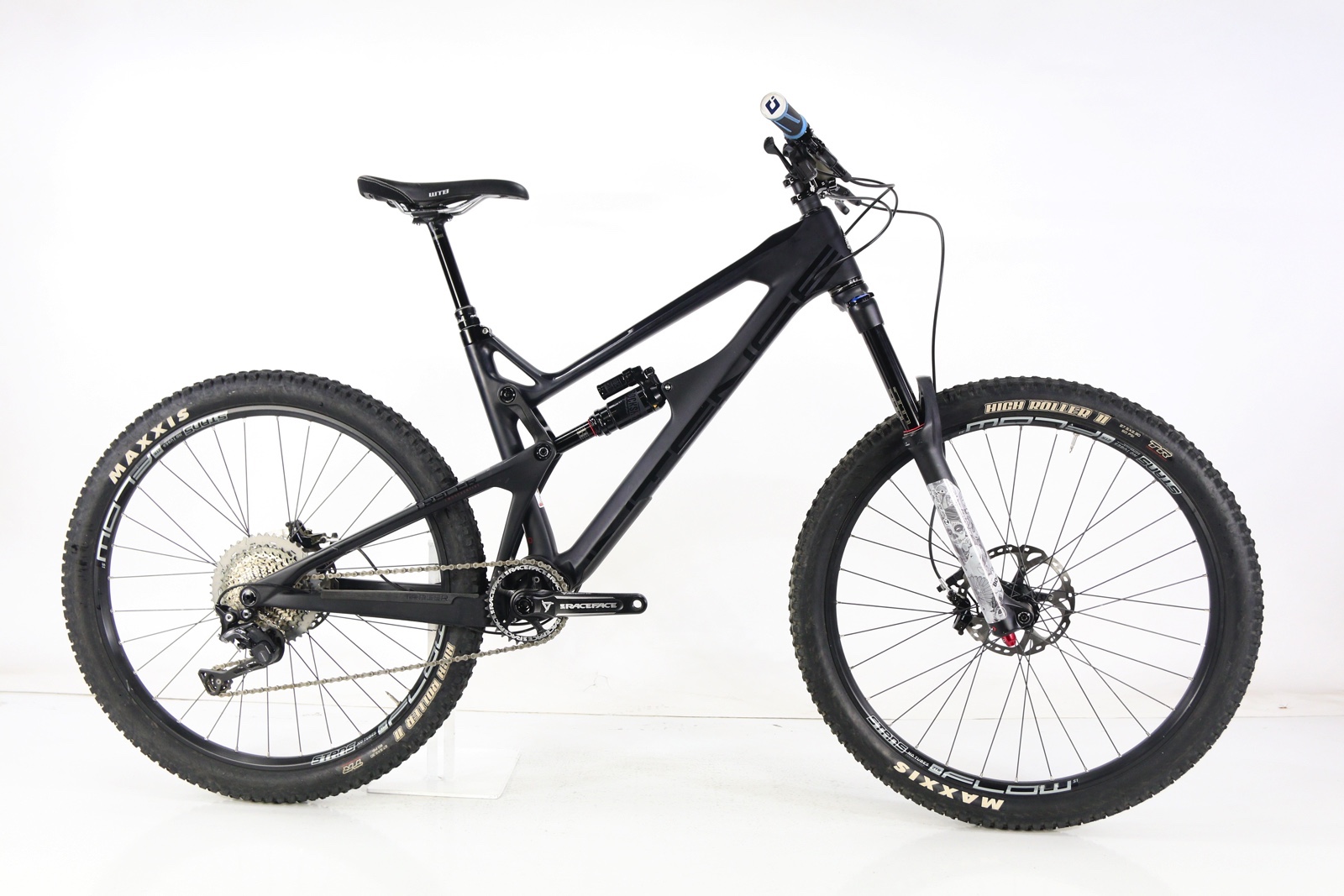 2016 Intense Tracer 275c Blue Book 